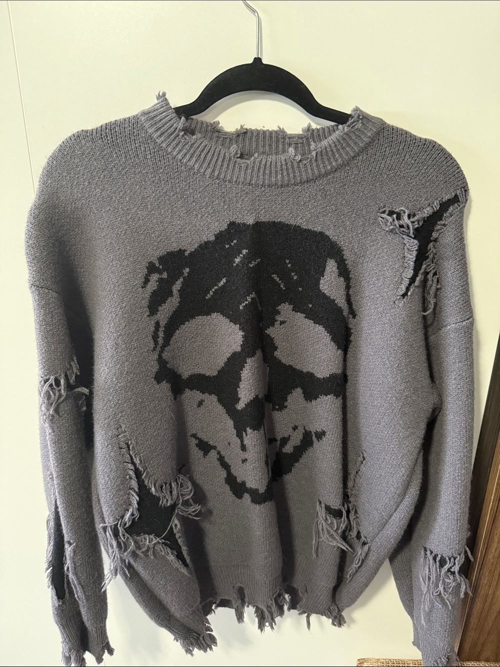 SHEIN Gray Distressed Skull Crewneck Sweater